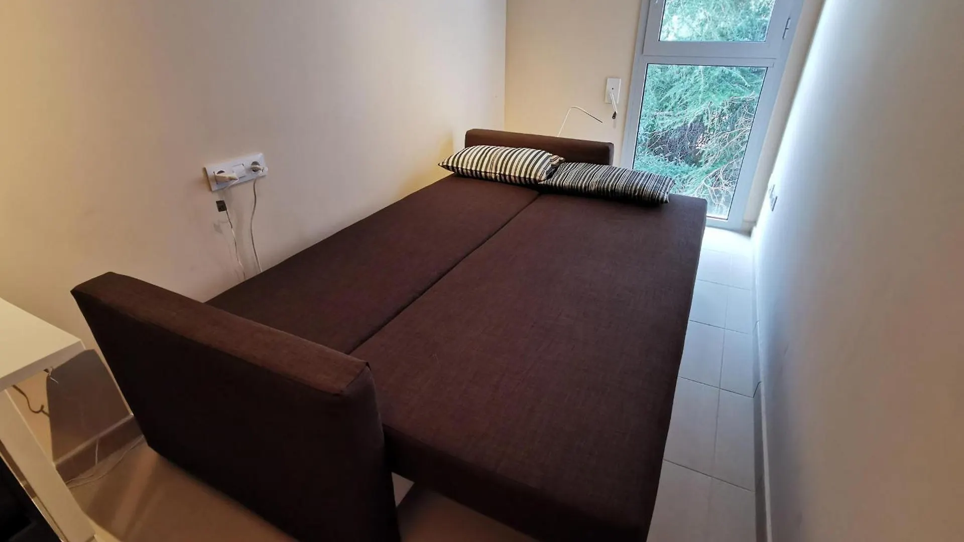 Apartment Apartamento Ideal En Llanca: Terraza, Parking Y Cerca De La Playa - Es-89-87