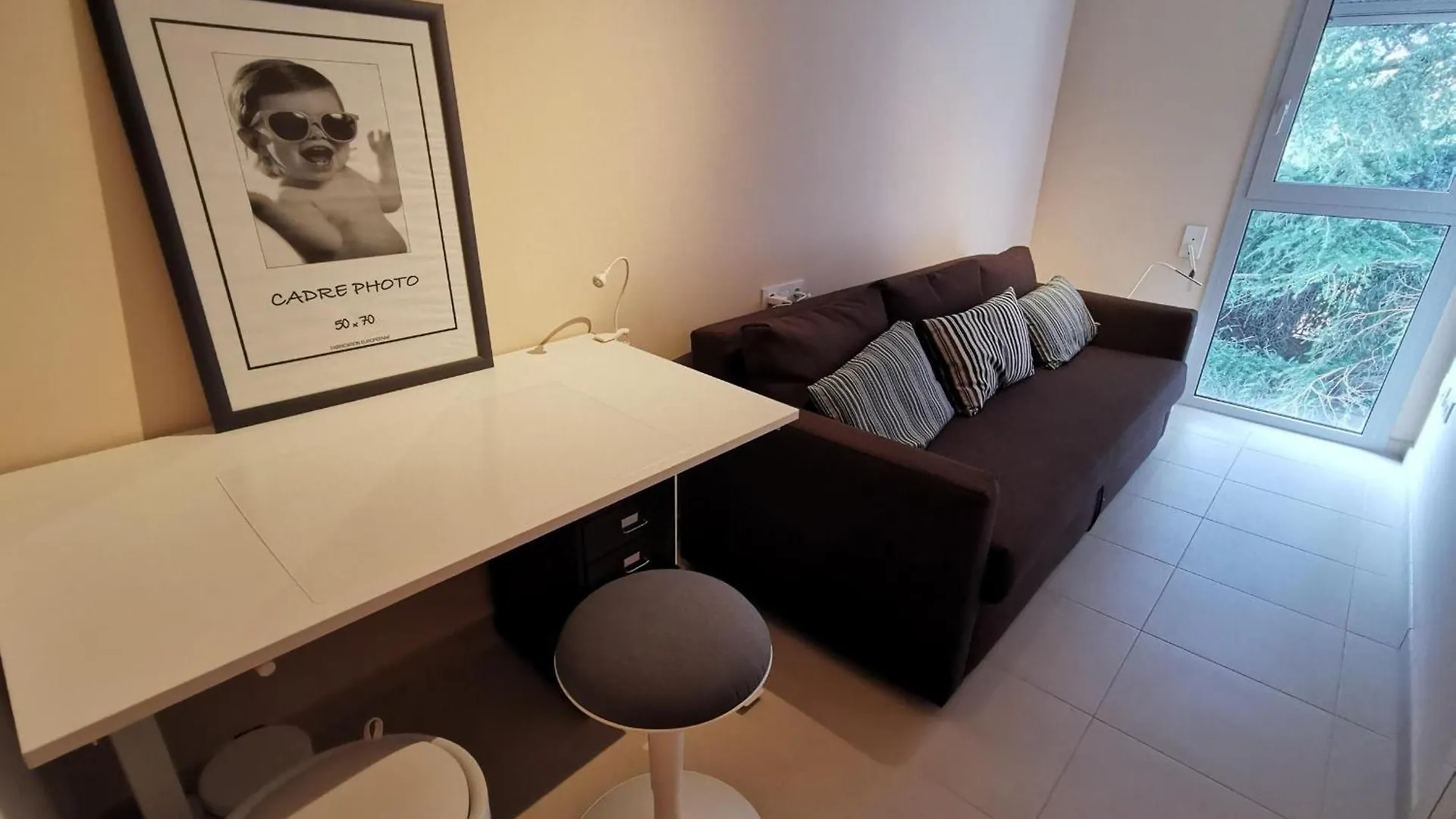Apartamento Ideal En Llanca: Terraza, Parking Y Cerca De La Playa - Es-89-87 Apartment